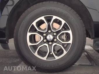 2024 Ford Expedition XLT - miniatura 9