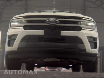 2024 Ford Expedition XLT - miniatura 3