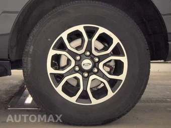 2024 Ford Expedition XLT - miniatura 12