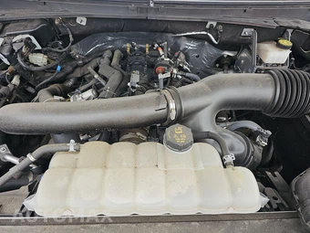 2024 Ford Expedition XLT - miniatura 23