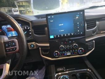 2024 Ford Expedition XLT - miniatura 11