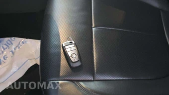 2024 Ford Expedition XLT - miniatura 20