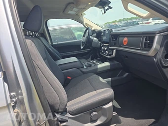 2024 Ford Expedition XLT - miniatura 14