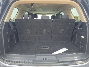 2024 Ford Expedition XLT - miniatura 24