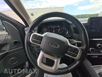 2024 Ford Expedition XLT - miniatura 10