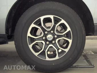 2024 Ford Expedition XLT - miniatura 12