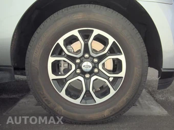 2024 Ford Expedition XLT - miniatura 10