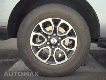 2024 Ford Expedition XLT - miniatura 11