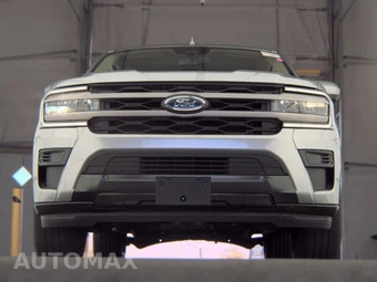 2024 Ford Expedition XLT - miniatura 3
