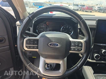 2024 Ford Expedition XLT - miniatura 10
