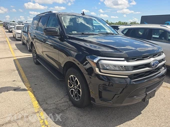 2024 Ford Expedition XLT - miniatura 3