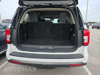 2024 Ford Expedition XLT - miniatura 24