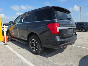 2024 Ford Expedition XLT - miniatura 6