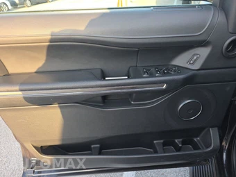 2024 Ford Expedition XLT - miniatura 15