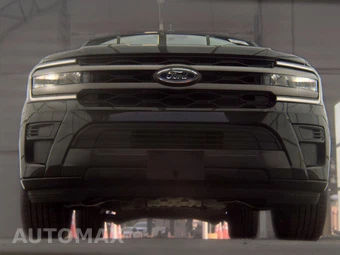 2024 Ford Expedition XLT - miniatura 3