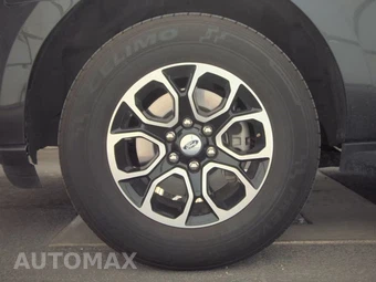 2024 Ford Expedition XLT - miniatura 9