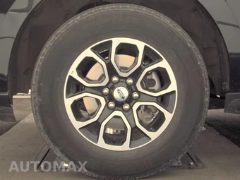 2024 Ford Expedition XLT - miniatura 9