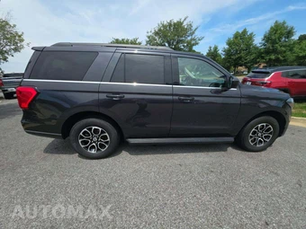 2024 Ford Expedition XLT - miniatura 4
