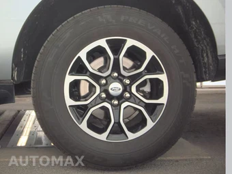 2024 Ford Expedition XLT - miniatura 12