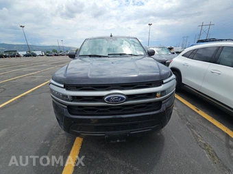 2024 Ford Expedition XLT - miniatura 2