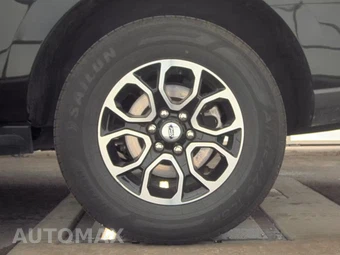 2024 Ford Expedition XLT - miniatura 12