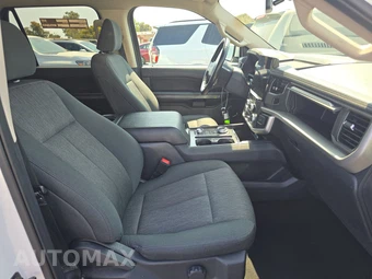 2024 Ford Expedition XLT - miniatura 8