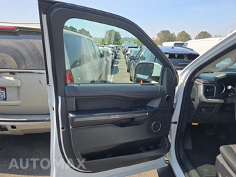 2024 Ford Expedition XLT - miniatura 9