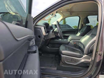 2024 Ford Expedition XLT - miniatura 3