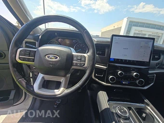 2024 Ford Expedition XLT - miniatura 10