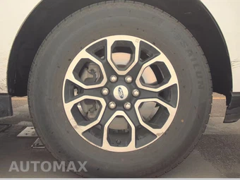 2024 Ford Expedition XLT - miniatura 10