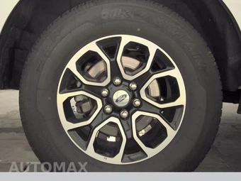 2024 Ford Expedition XLT - miniatura 11