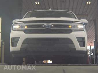 2024 Ford Expedition XLT - miniatura 3
