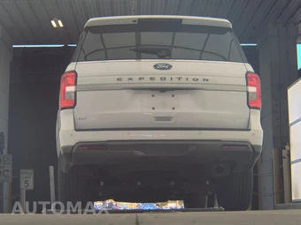 2024 Ford Expedition XLT - miniatura 7
