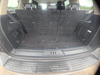 2024 Ford Expedition XLT - miniatura 17
