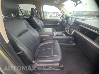 2024 Ford Expedition XLT - miniatura 8