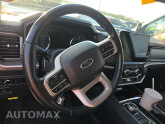 2024 Ford Expedition XLT - miniatura 10