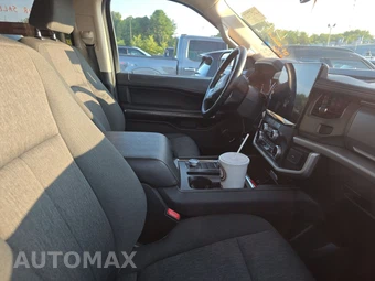 2024 Ford Expedition XLT - miniatura 8