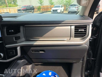 2024 Ford Expedition XLT - miniatura 17