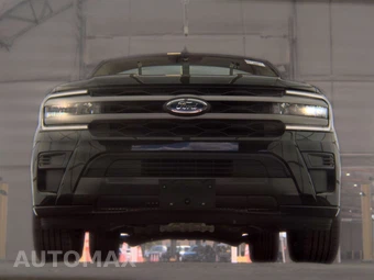 2024 Ford Expedition XLT - miniatura 3