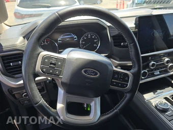 2024 Ford Expedition XLT - miniatura 10