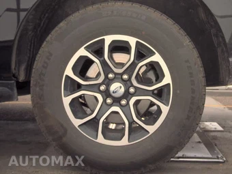 2024 Ford Expedition XLT - miniatura 12