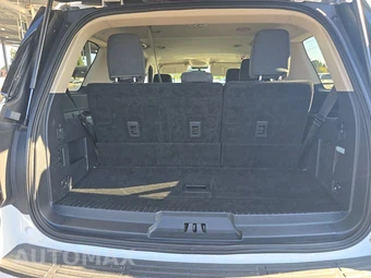 2024 Ford Expedition XLT - miniatura 18