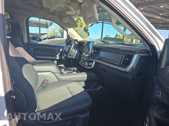 2024 Ford Expedition XLT - miniatura 8