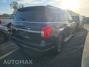 2024 Ford Expedition XLT - miniatura 4