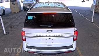 2024 Ford Expedition XLT - miniatura 5