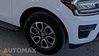 2024 Ford Expedition XLT - miniatura 8