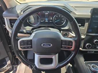 2024 Ford Expedition XLT - miniatura 16