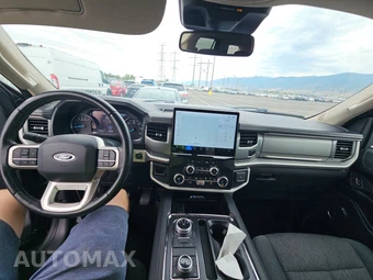 2024 Ford Expedition XLT - miniatura 11
