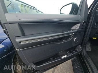 2024 Ford Expedition XLT - miniatura 9