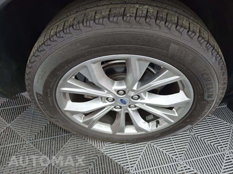 2024 Ford Explorer Limited - miniatura 23